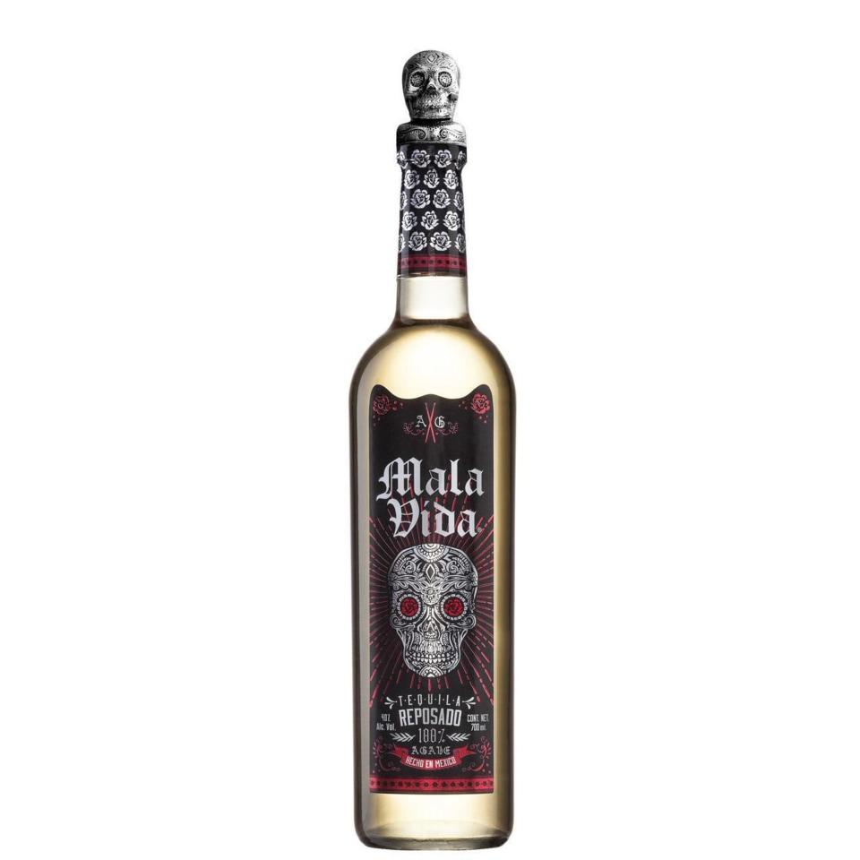 TEQUILA MALA VIDA REPOSADO 700 ML